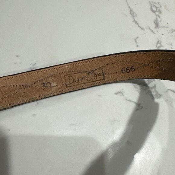 Dundee Vintage Gray Leather Chainstitch Western Belt, EUC - Picture 3 of 4